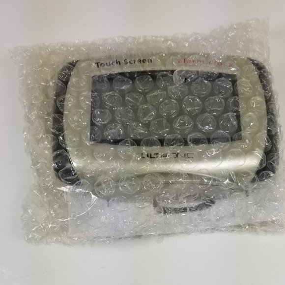 Ultronic touch screen alarm clock - Picture 6 of 6